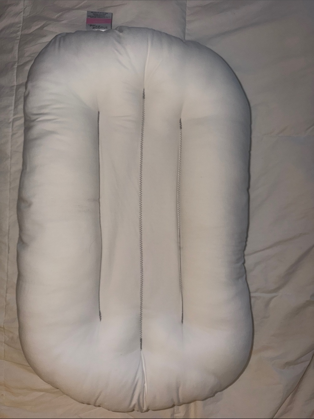 Snuggle Me patented sensory lounger pillow to hug your baby - Picture 8 of 13